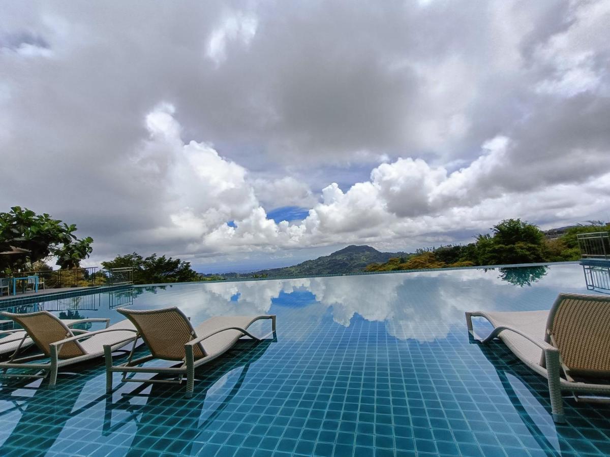 Mist Mountain Resort Powered By Cocotel Cebú Exterior foto