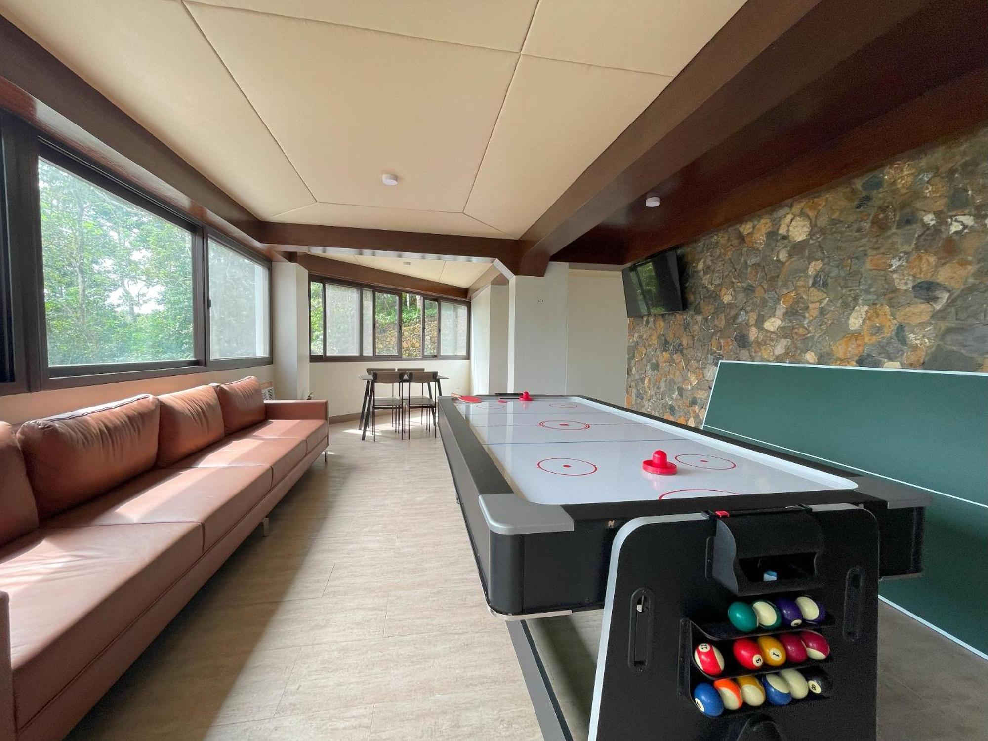 Mist Mountain Resort Powered By Cocotel Cebú Exterior foto
