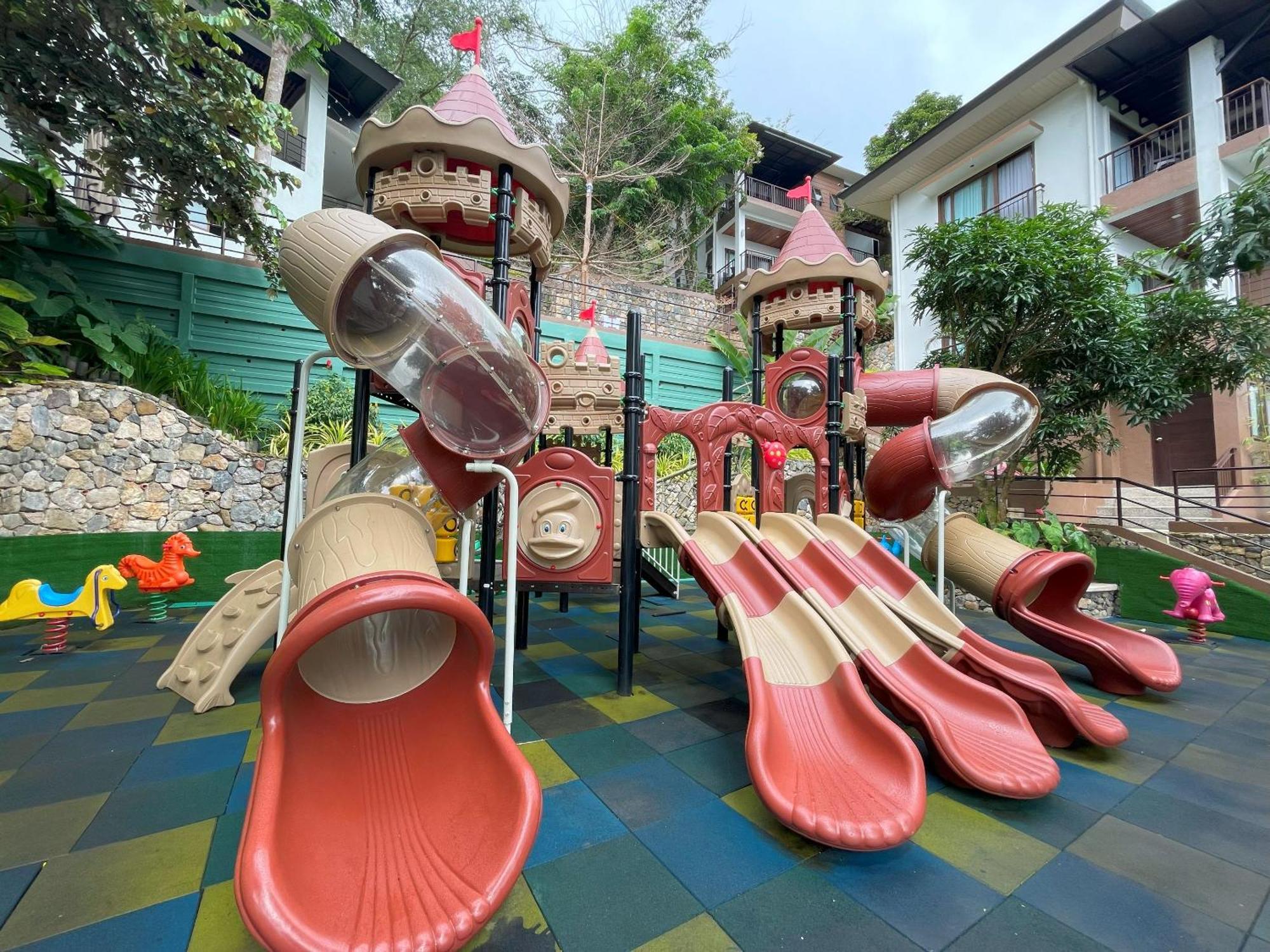 Mist Mountain Resort Powered By Cocotel Cebú Exterior foto