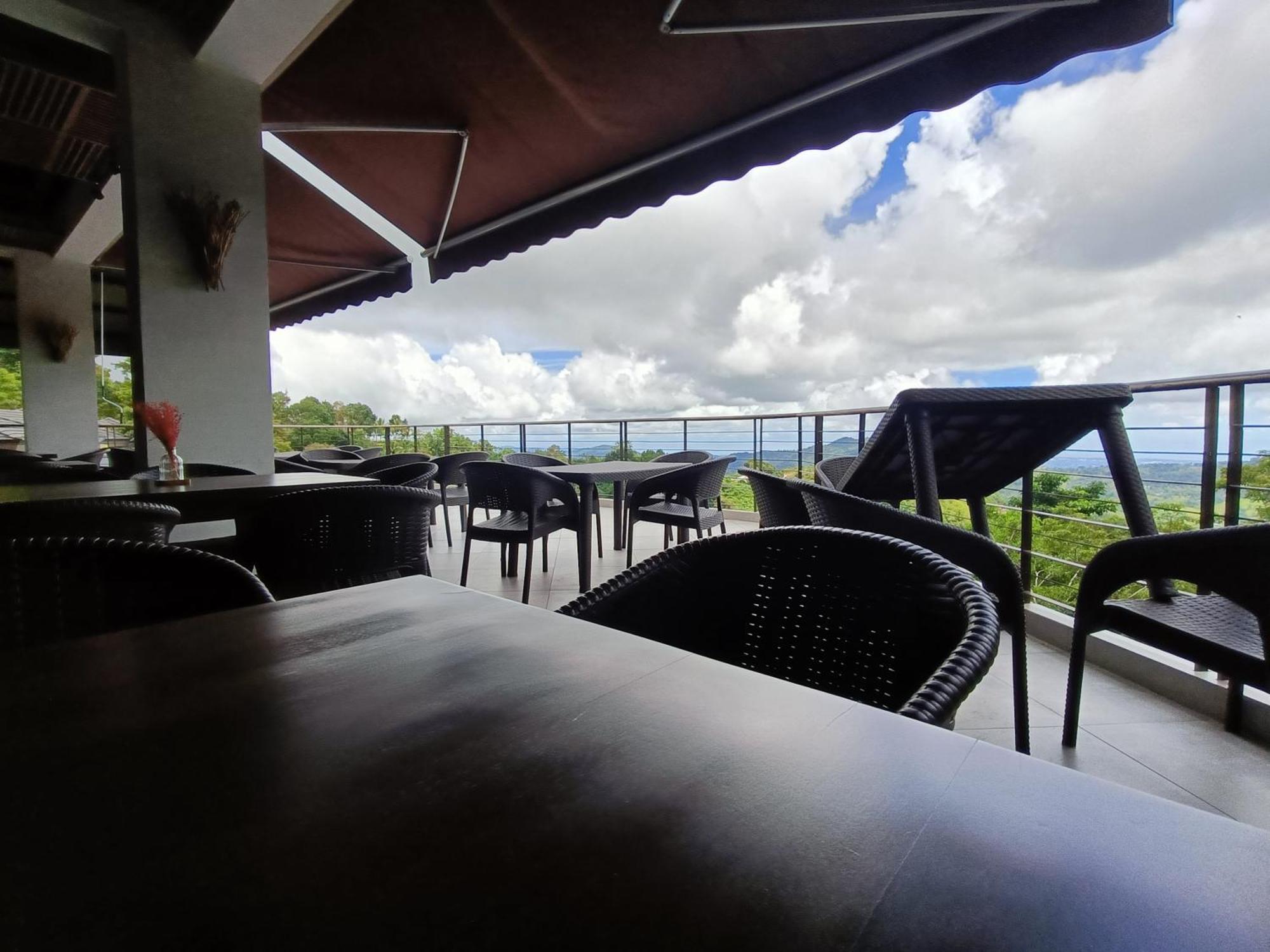 Mist Mountain Resort Powered By Cocotel Cebú Exterior foto